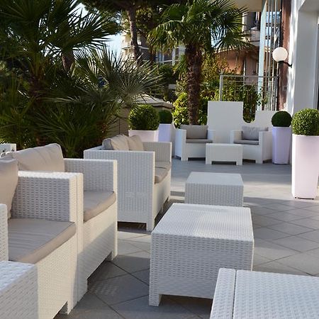 Hotel Mirage Milano Marittima Esterno foto