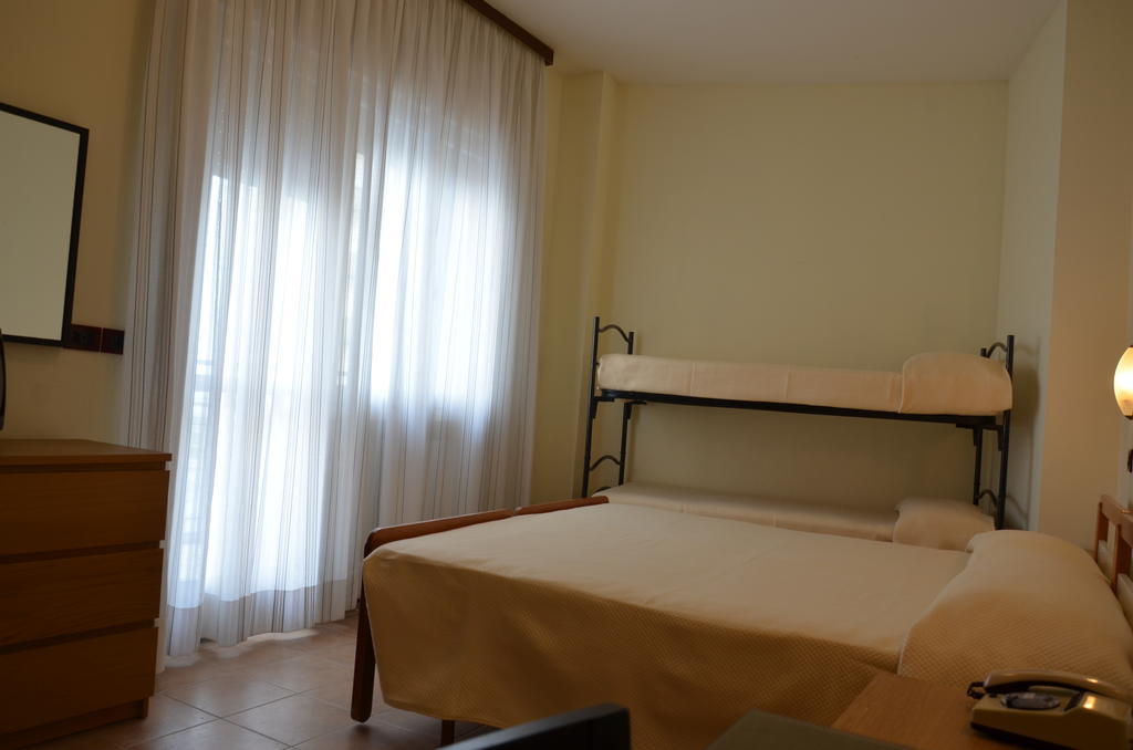 Hotel Mirage Milano Marittima Esterno foto