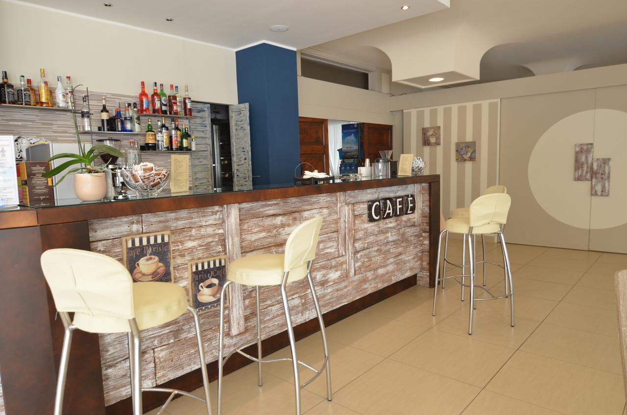 Hotel Mirage Milano Marittima Esterno foto